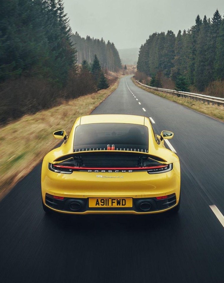 Porsche 911 Carrera 4s