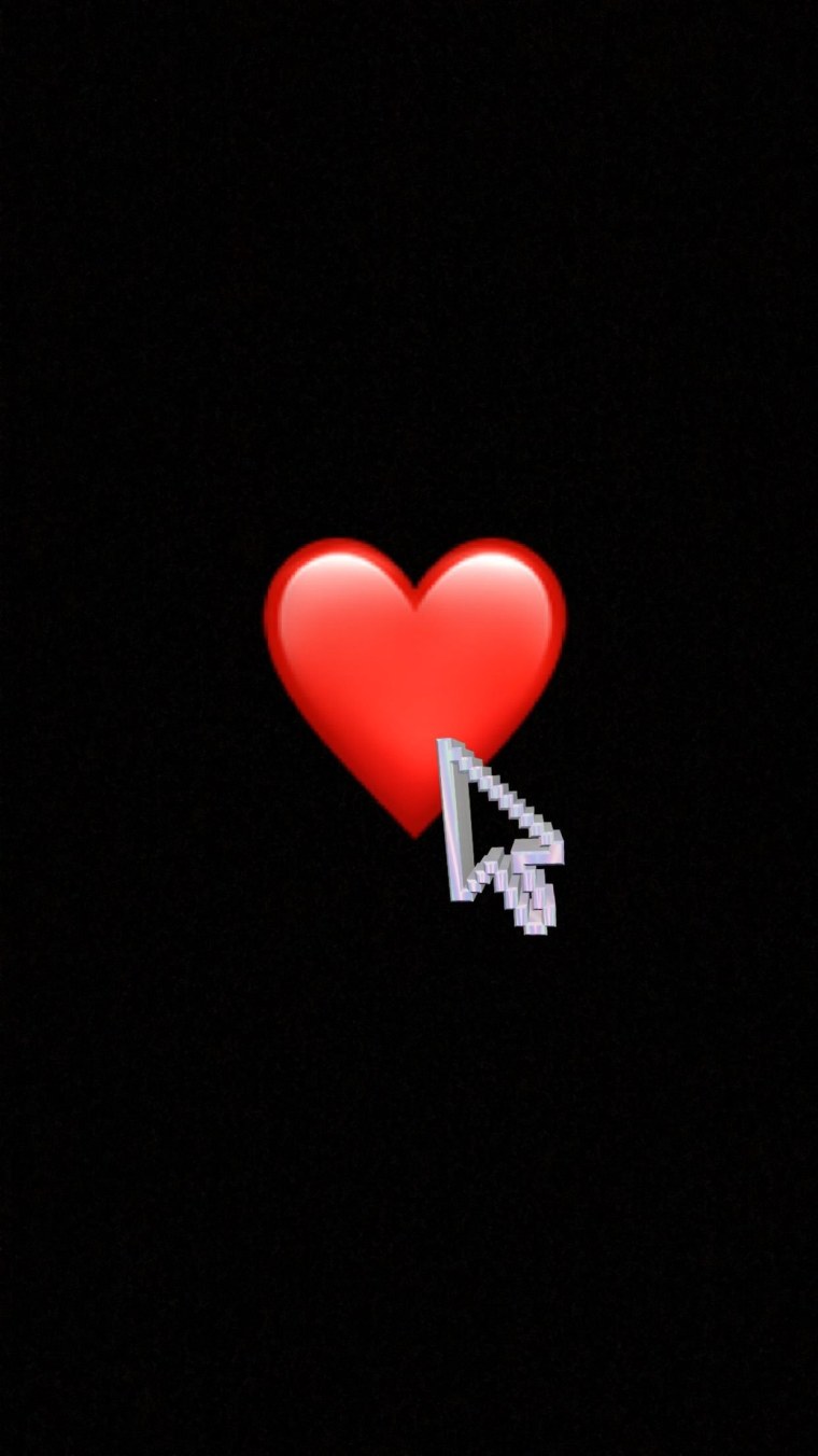 Сердечко на черном фоне