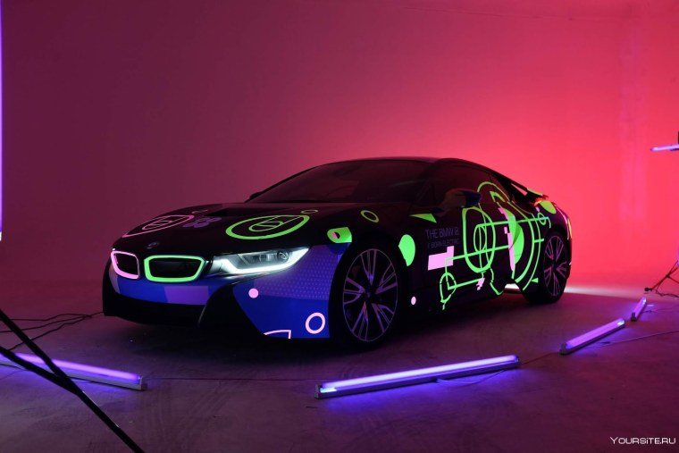 BMW i8 хамелеон