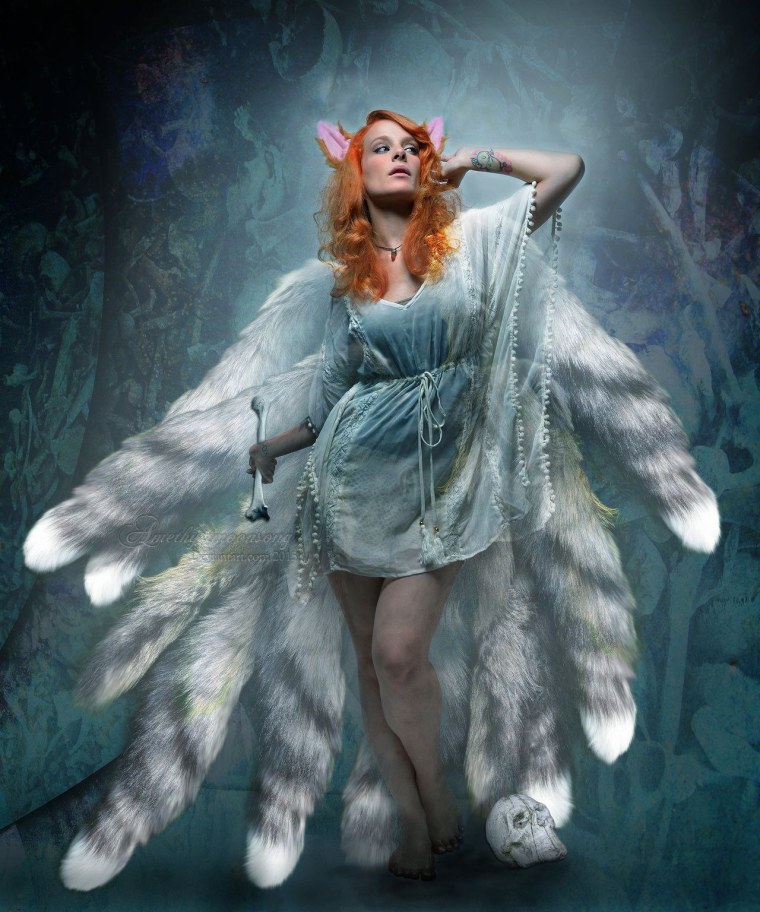 Кицунэ и кумихо