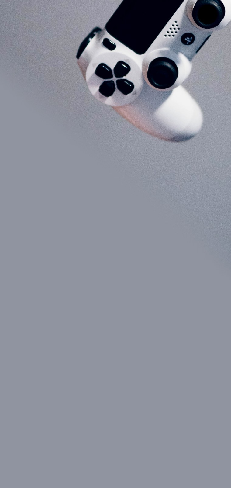 Обои на телефон с камерой посередине