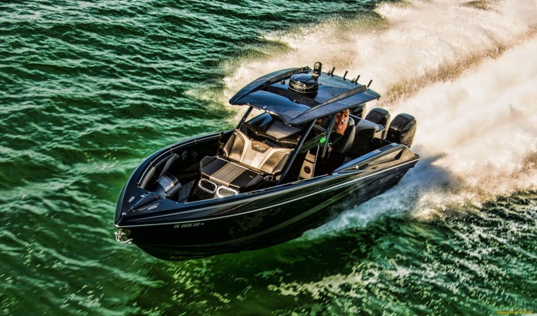 Катера и лодки