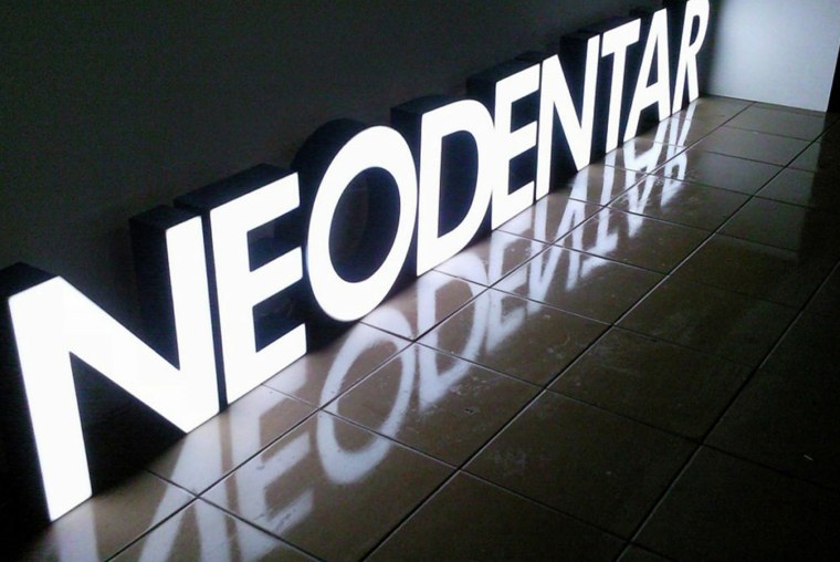 Световые вывески и объемные буквы