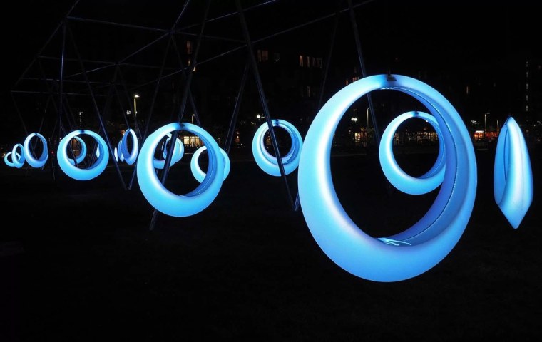 Качели с подсветкой (Айра) ИП 001-4к