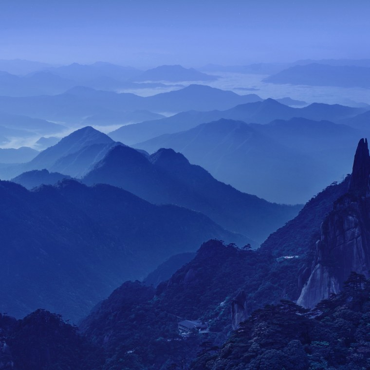 Ночные горы Китай