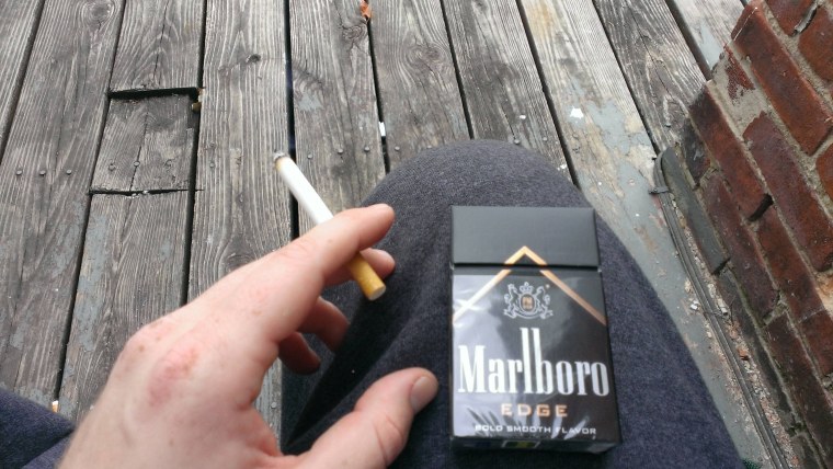 Marlboro черная пачка