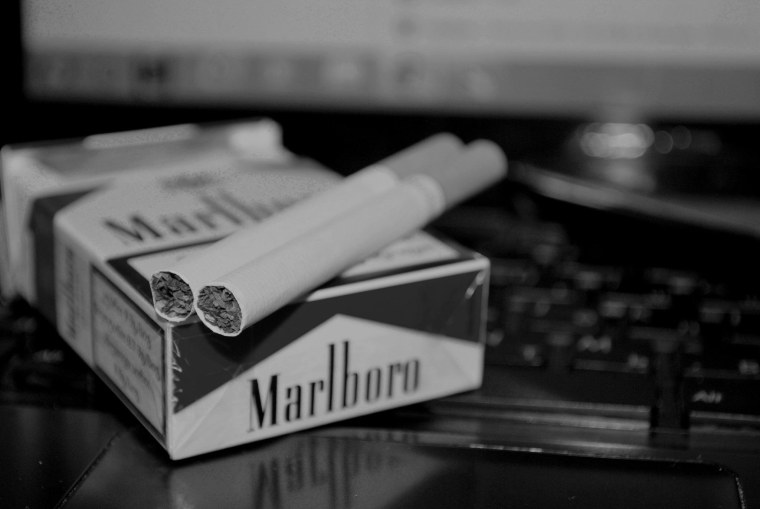 Сигареты Мальборо черные