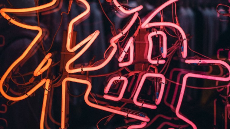 Неоновые вывески