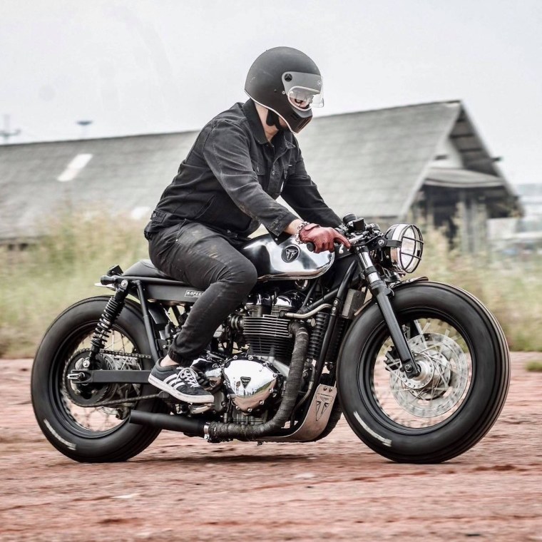 Honda CB 750 кафе рейсер