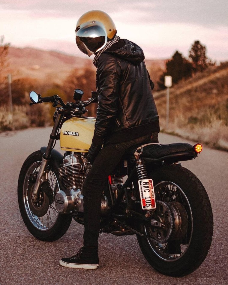 Кофейный гонщик мотоцикл