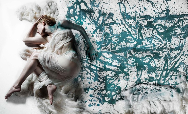 Фотосессия с белой краской