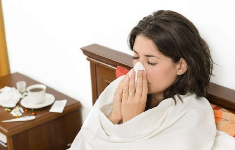 Человек с простудой