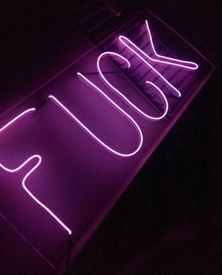 Вытянутая рука Эстетика