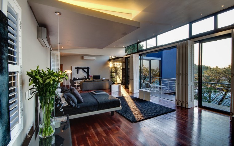 Дом Флинстоунов в Малибу