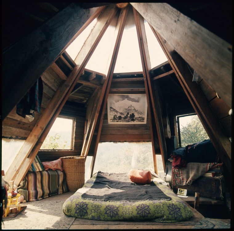 Домик в стиле шалаша