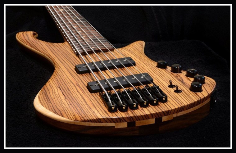 Бас-гитара Peerless Smoked Bass Custom