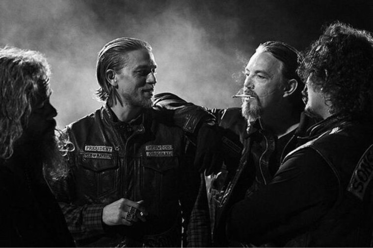 Сыны анархии (sons of Anarchy) s01