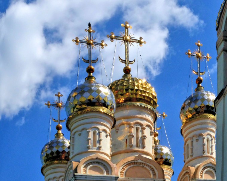 Золотые купола Московский храм Преображения Господня