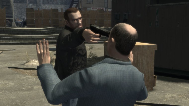 GTA 5 Нико Беллик с пистолетом