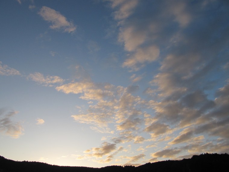 Чистое утреннее небо