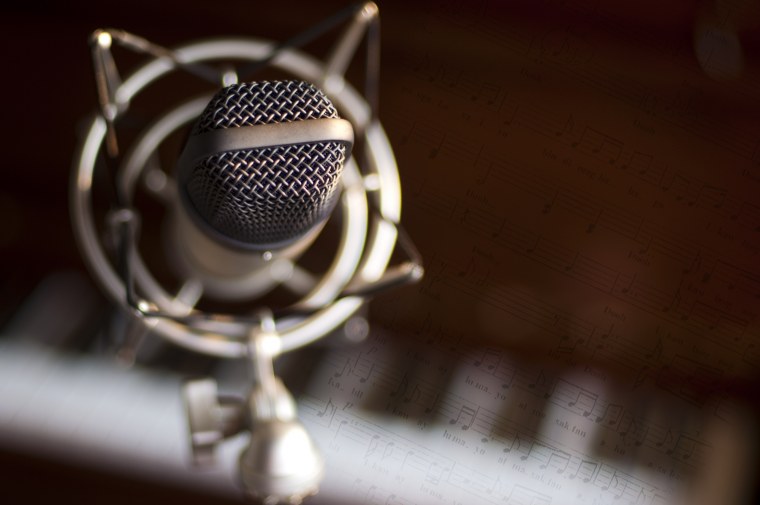 Студийный микрофон