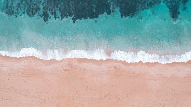 Берег моря вид сверху