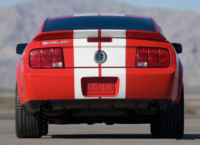 Ford Mustang Shelby gt350 сзади