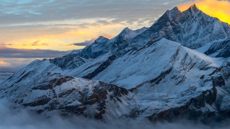 Обои на айфон горы