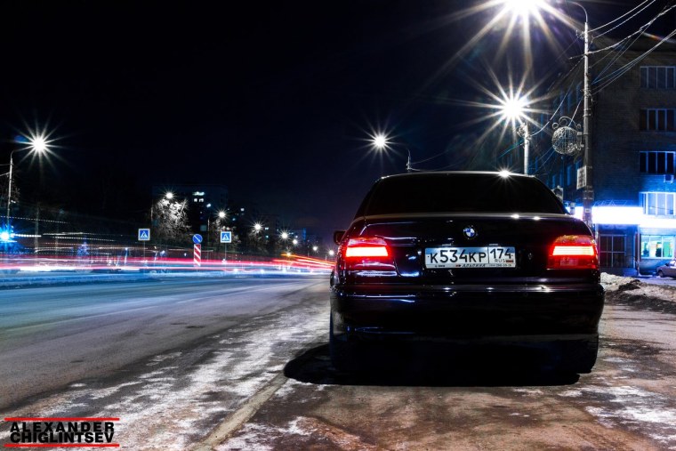 BMW e39 ночь зима