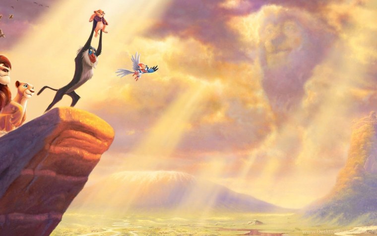 Король Лев Симба на скале предков