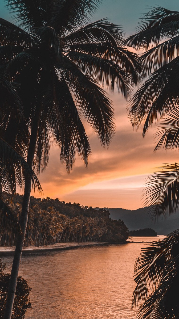 Черные разводы