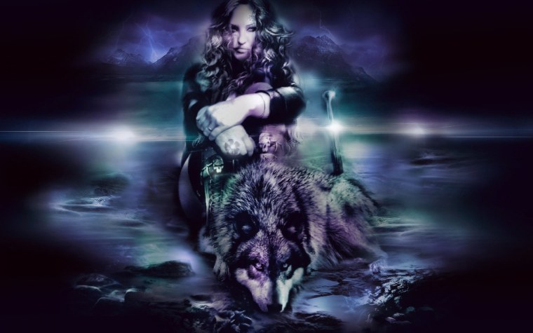 Девушка с волком
