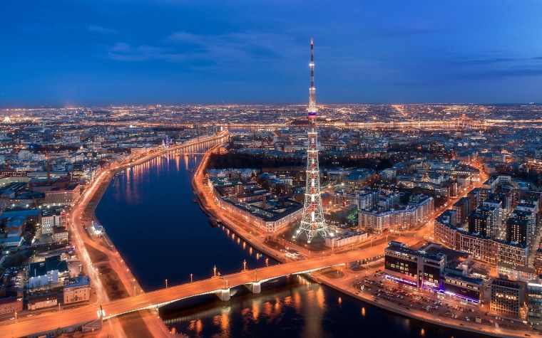 Кантемировский мост в Санкт-Петербурге