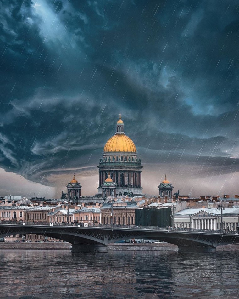 Исаакиевский собор вид с Невы