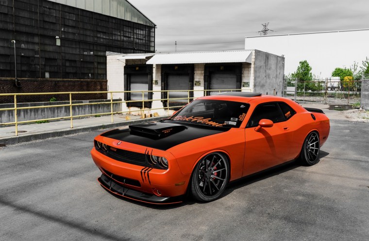 Додж Челленджер 4к