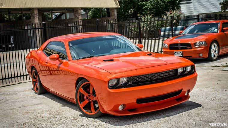 Додж челенжер тюнигованый