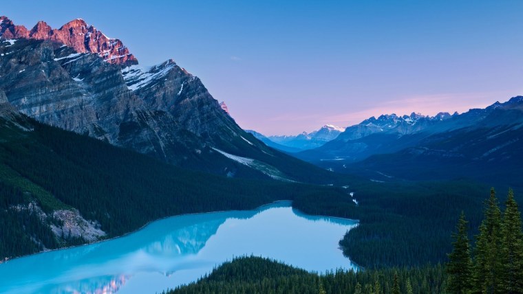 Озеро Пейто, Альберта, Канада.