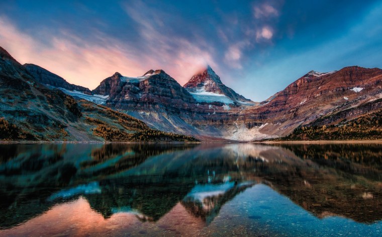 Красивые горы с водой