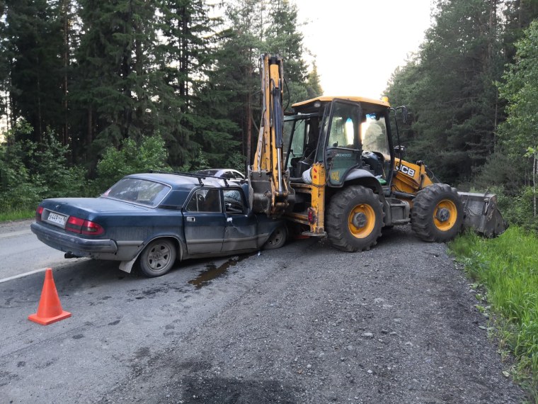 Ремонтные дорожные трактора