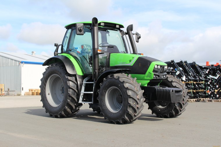 Трактор Дойц СН-404