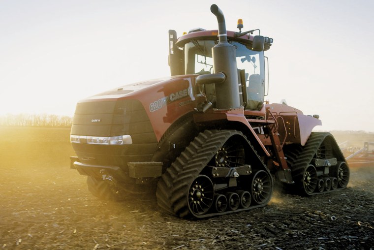 Трактор кейс 620