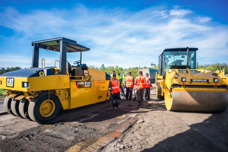 Катерпиллер Коммунальная техника