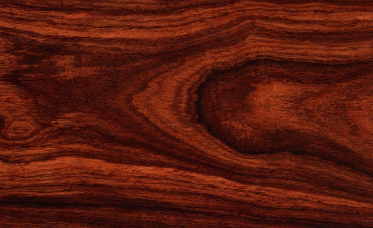 Красное дерево d775