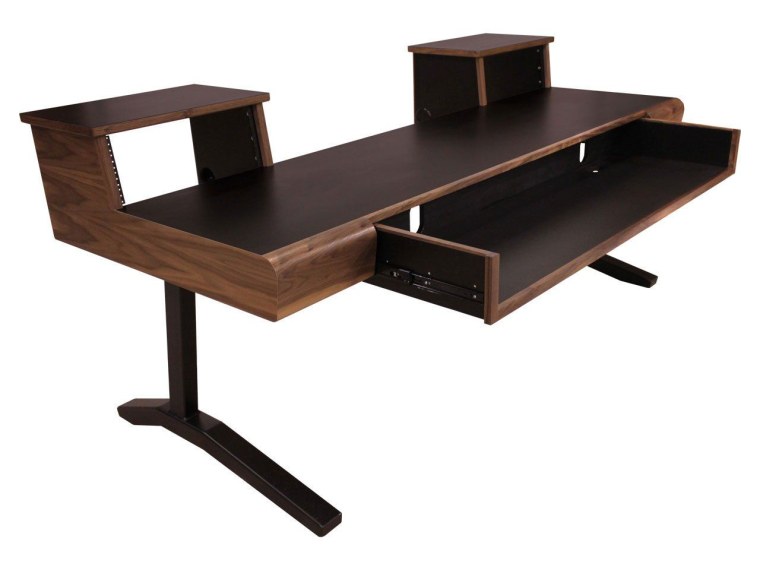 Studio Desk стол