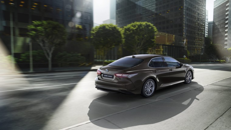 Toyota Camry v70 обои