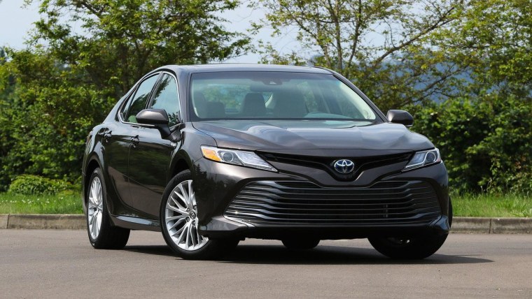 Toyota Camry Hybrid 2018