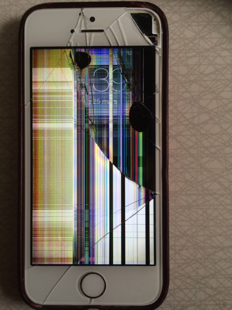 Заставка на телефон разбитый экран