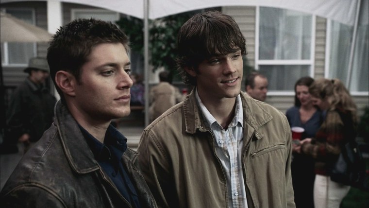 Сэм и Дин Винчестеры 1 сезон