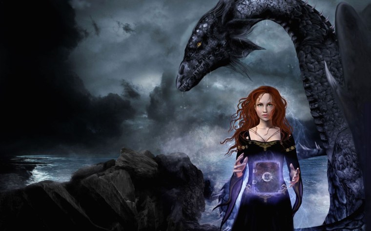 Красивые девушки с драконами