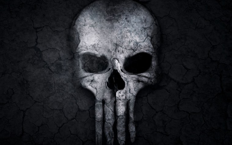 Череп на черном фоне
